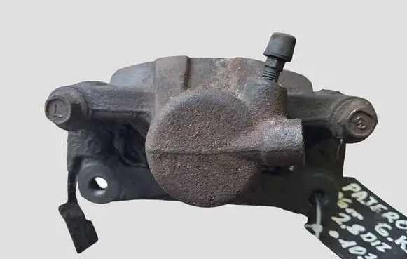 Mitsubishi Pajero Rear brake caliper