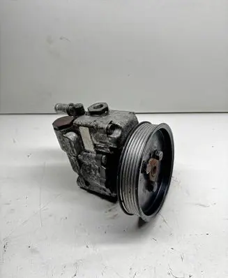 BMW 5 E60 E61 Power steering pump 678084804 7652974109 7802622