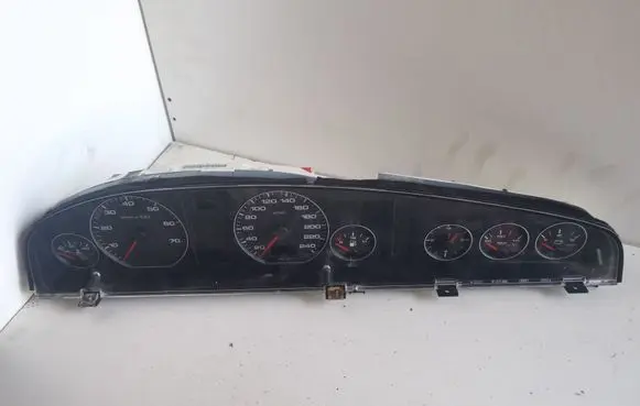 Audi A6 S6 C4 4A Speedometer (instrument cluster) 4A1919033HA