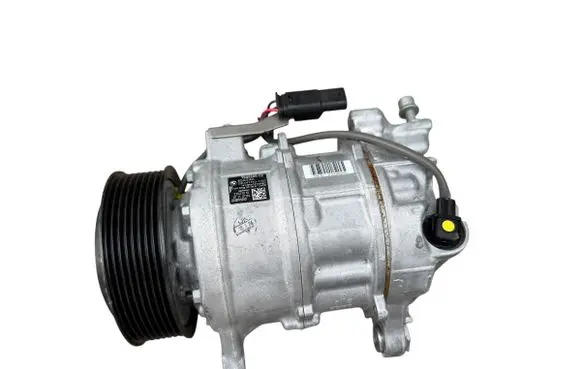 BMW 4 G22 G23 G24 G26 Air conditioning (A/C) compressor (pump) 7948805