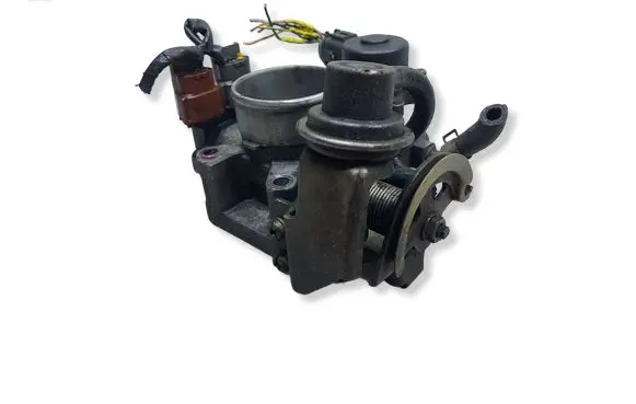 Nissan Primera Throttle body valve 000WY6