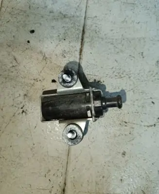 Subaru Forester SH Turbo solenoid valve 14471AA220