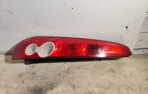 Ford Fiesta Rear/tail lights 6s6113405