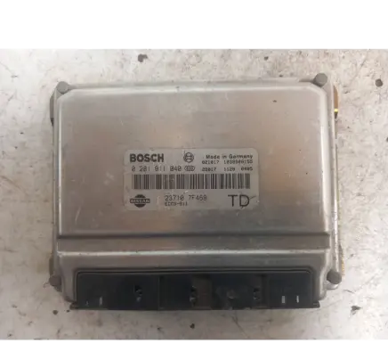 Nissan Terrano Engine control unit/module 237107F469 1039S00155 0281011040