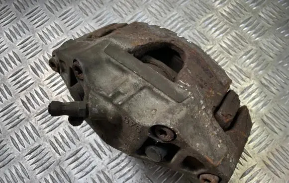 Volvo V50 Front brake caliper