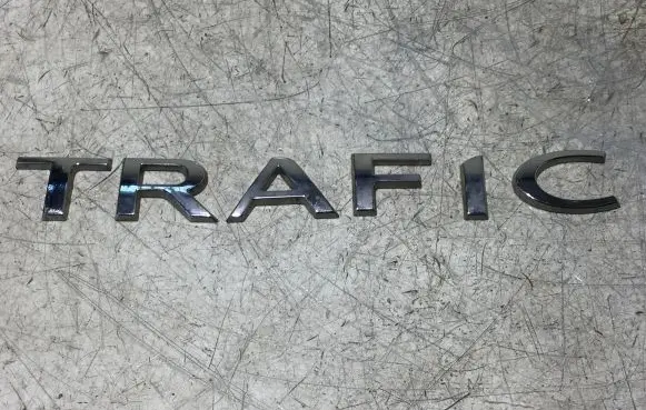 Renault Trafic III (X82) Manufacturers badge/model letters 