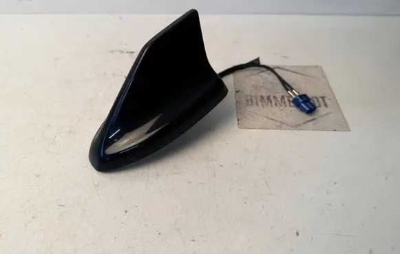 Ford Focus Aerial GPS antenna HS7T19K351BB 611125KBXB 06946E72579
