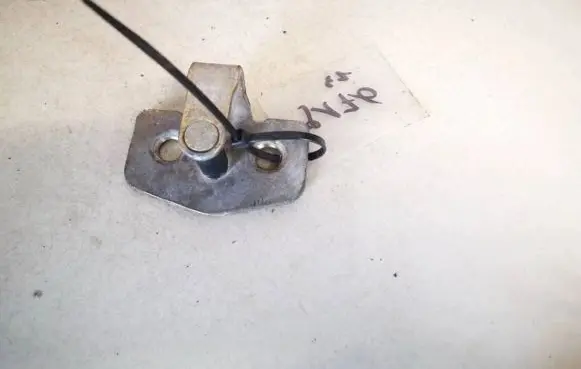 Opel Astra G Front door lock loop/hook striker 