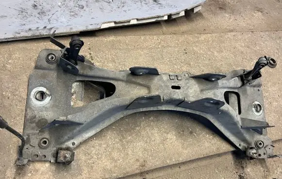 Renault Vel Satis Rear subframe 