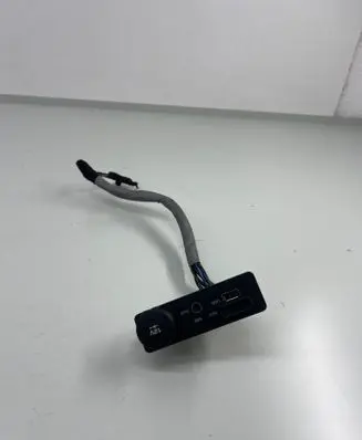 Jaguar F-Pace USB socket connector Jx6319c166ea