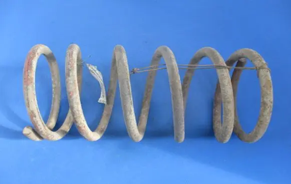 Renault Trafic I Front coil spring
