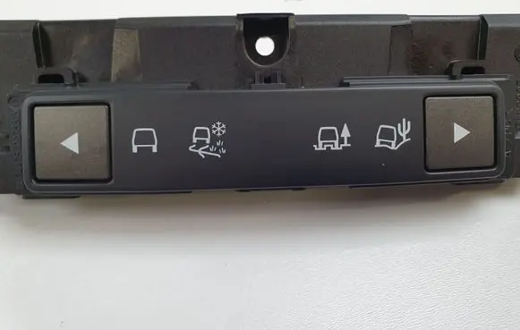Land Rover Evoque I Suspension ride height/mode switch GJ3214B596AA