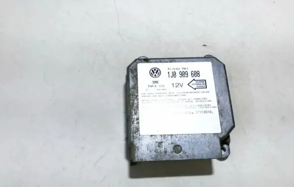 Volkswagen Golf III Airbag control unit/module 1j0909609 5wk4154