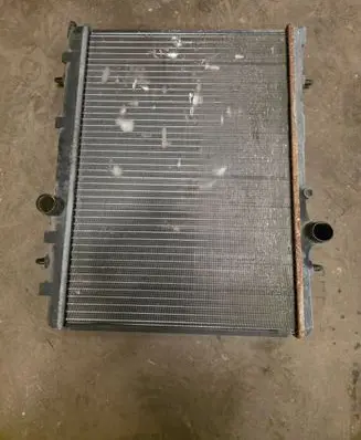 Citroen C4 I Coolant radiator
