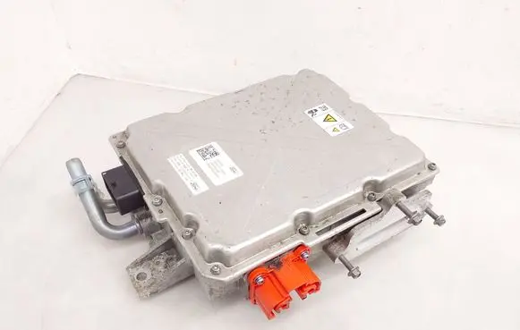 Ford Mustang Mach-E Voltage converter inverter LJ987P425BD