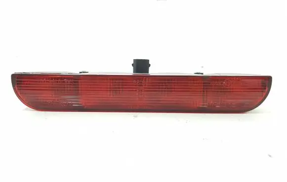 Audi A4 S4 B5 8D Third/center stoplight E351020