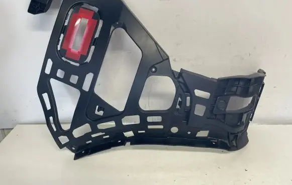 Porsche Cayenne (9Y0 9Y3) Bumper support mounting bracket corner 9Y0807377A