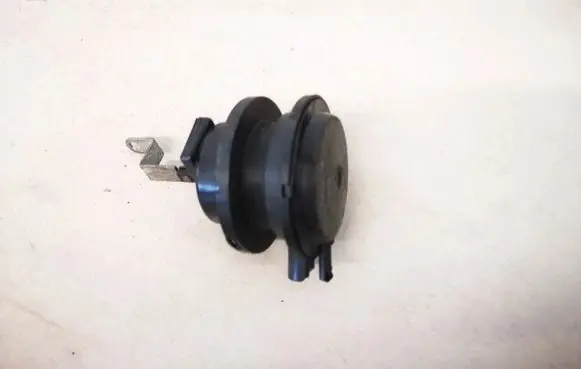 Jeep Cherokee Valve vacuum 4831915 790233x