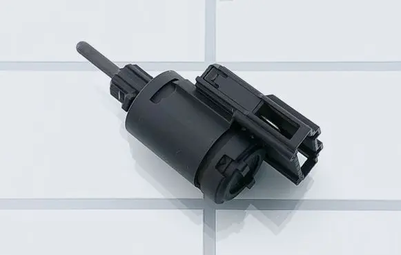 Volkswagen Phaeton Brake pedal sensor switch 19322007 3B0945511A