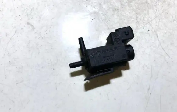 Volvo V70 Turbo solenoid valve 30611668 72224010