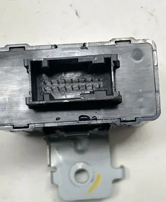 KIA Sorento Light module LCM 92170C5000 6731955 JK2H300826