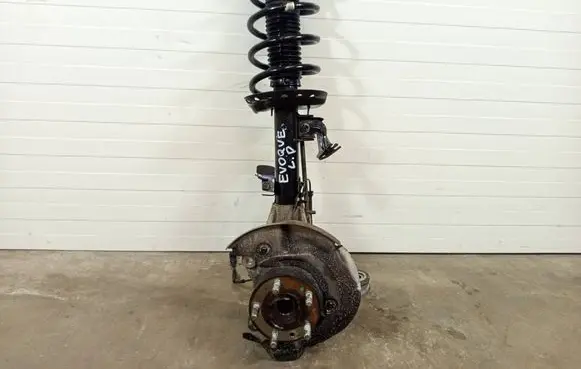 Land Rover Range Rover Evoque L538 Front wheel hub spindle knuckle GJ3218K001AA