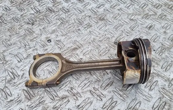 Audi A8 S8 D3 4E Piston with connecting rod 07DQX SLO BHT