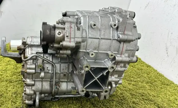 KIA EV6 Electric car motor 4400018ma0