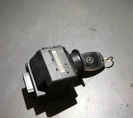 Mercedes-Benz E W211 Ignition lock 33002213 2018515981606126 A2115452308
