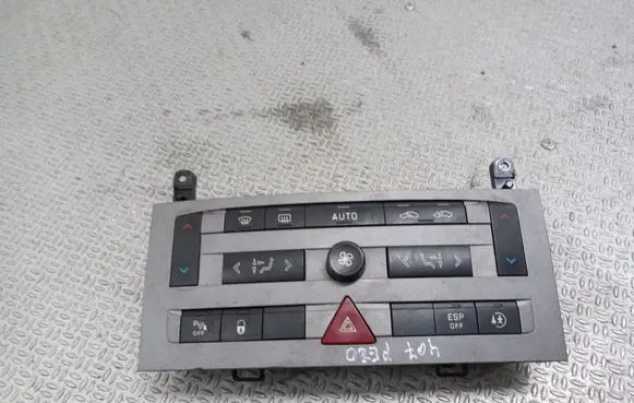 Peugeot 407 Climate control unit 96573322
