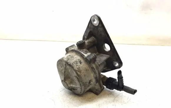 Citroen Berlingo Vacuum pump 72264600 K3677