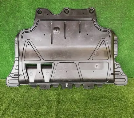 Audi A3 S3 8V Front underbody cover/under tray 5Q0825236N