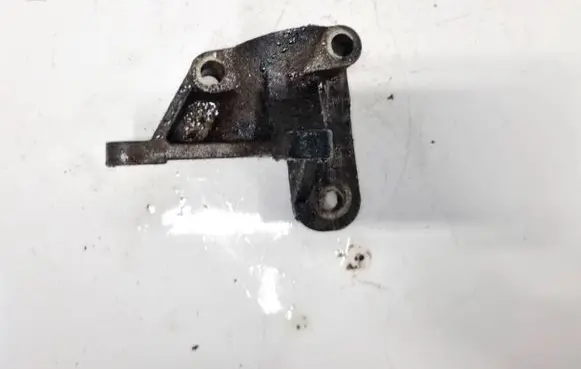 Ford Focus Engine mounting bracket XS4Q9K552AB