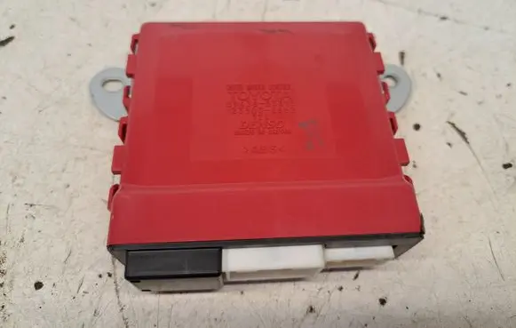 Lexus IS 220D-250-350 Other control units/modules 8943053010