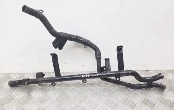 Volkswagen Touareg I Engine coolant pipe/hose