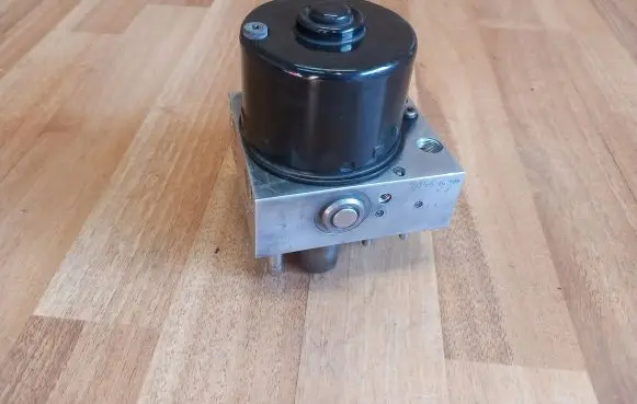 Renault Laguna II ABS Pump 8200808145 7701209544 10096014443