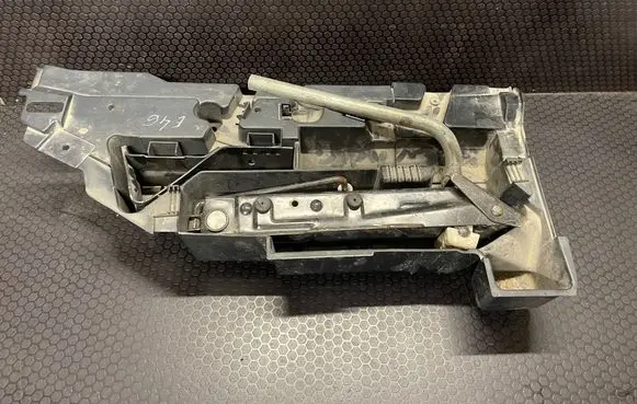 BMW 3 E46 Tool set 8232581