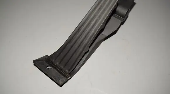 BMW 5 E60 E61 Accelerator throttle pedal 6766930