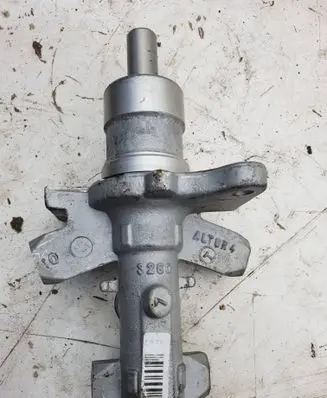 Land Rover Discovery 4 - LR4 Master brake cylinder ALTUR4