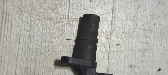 Renault Kadjar Crankshaft position sensor 8200885209