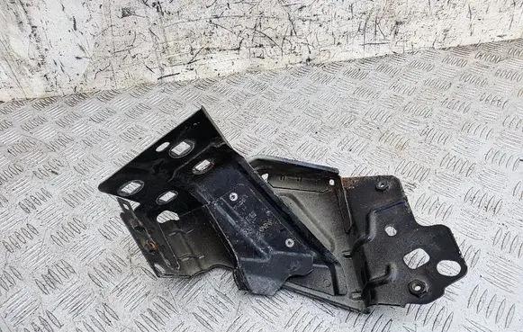 Alfa Romeo Giulietta Fender mounting bracket B430 E13