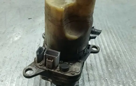 Volvo V50 Power steering pump