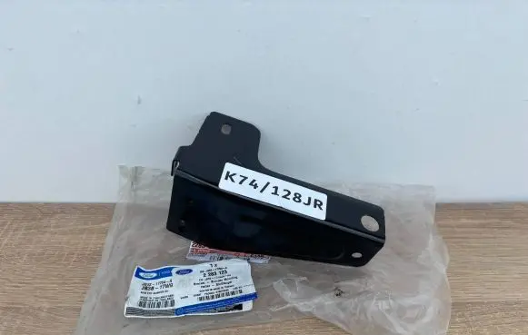 Ford Ranger Front bumper mounting bracket JB3Z-17754-A
