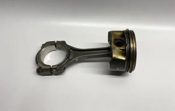 Ford Mustang VI Piston BA5E6K100FA KS1295