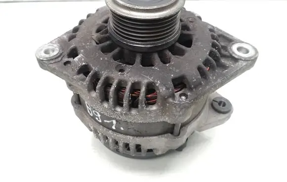 Opel Astra J Generator/alternator 13579675