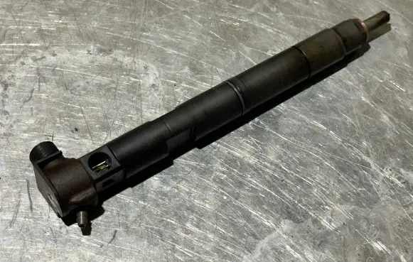 KIA Rio Fuel injector 338002A780
