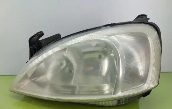 Opel Corsa C Headlight/headlamp 09114329