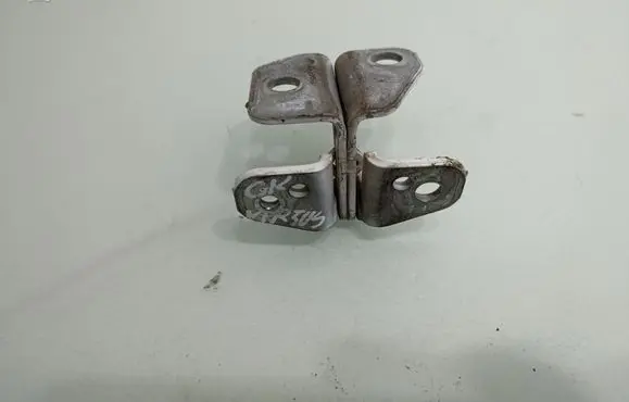 Rear door upper hinge