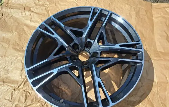 Audi R8 4S R20 alloy rim 4S0601025AJ