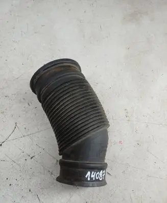 Opel Astra H Air intake hose/pipe 55355563 329788454